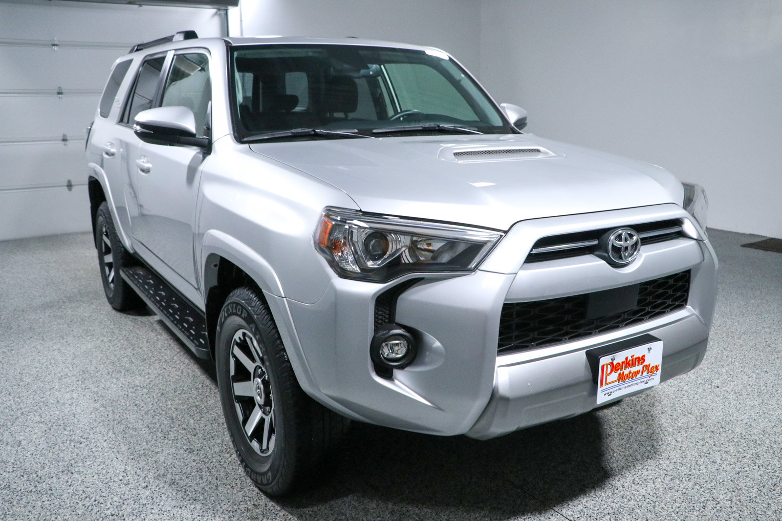 Used 2023 Toyota 4Runner TRD Off-Road Premium AWD/4WD image 5
