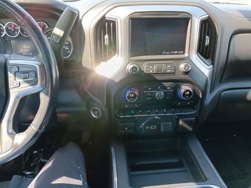 Used 2020 Chevrolet Silverado 1500 RST AWD/4WD image 17