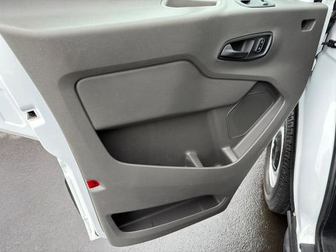 Used 2023 Ford Transit 150 Medium Roof image 14
