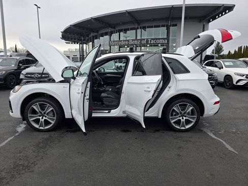 Used 2025 Audi Q5 2.0T Premium image 12
