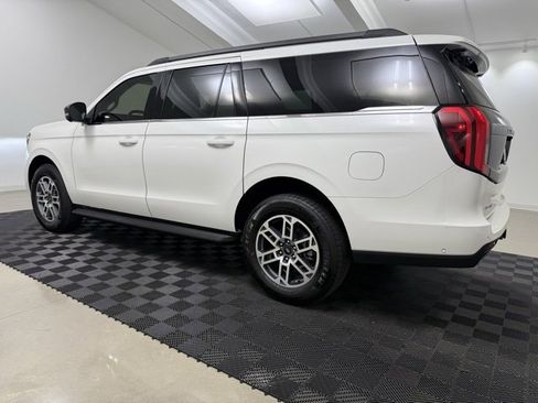 New 2025 Ford Expedition Max Active image 4