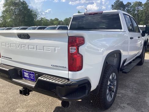 New 2026 Chevrolet Silverado 2500 Custom w/ Custom Value Package image 4