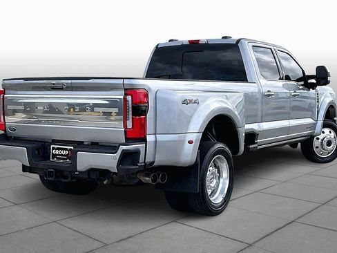 Used 2024 Ford F450 Limited image 25