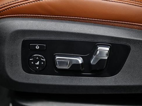 New 2026 BMW X7 xDrive40i w/ M Sport Package image 22