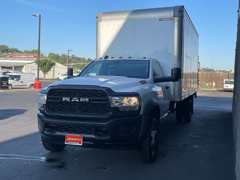 Used 2019 RAM 4500 Tradesman image 3
