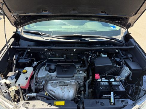 Used 2013 Toyota RAV4 XLE FWD image 12