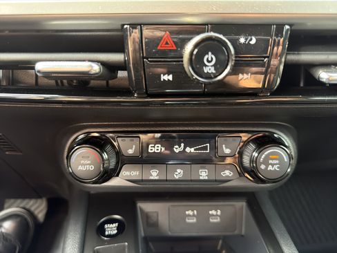 Used 2026 Nissan Kicks SV w/ Cold Weather Package AWD/4WD image 26