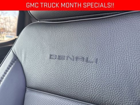 New 2026 GMC Sierra 1500 Denali w/ Denali Reserve Package AWD/4WD image 71