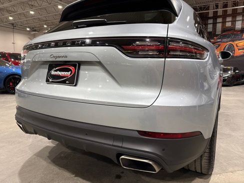 Used 2020 Porsche Cayenne image 43