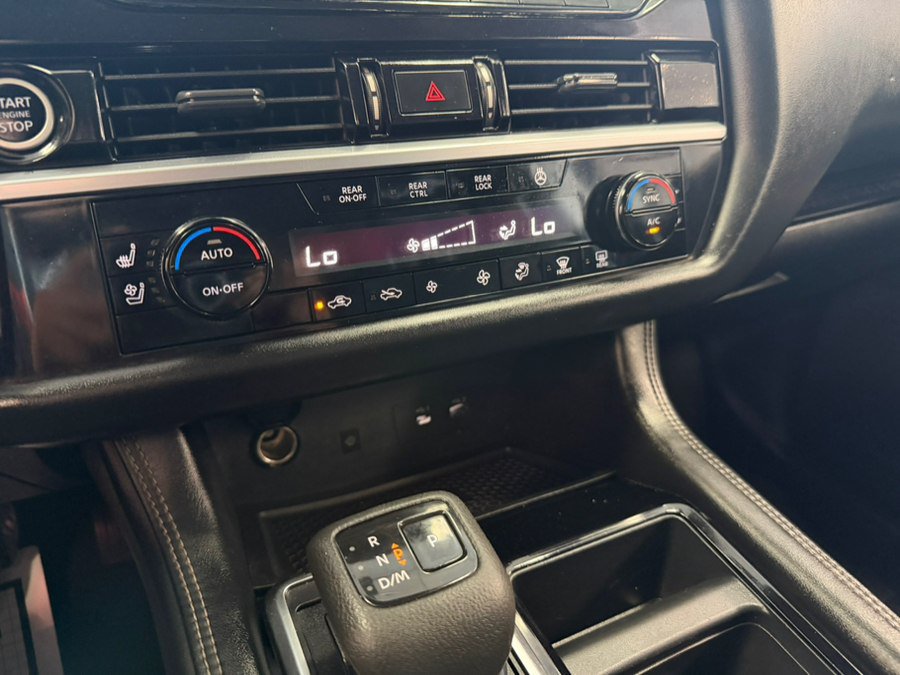 Used 2022 Nissan Pathfinder Platinum AWD/4WD image 62