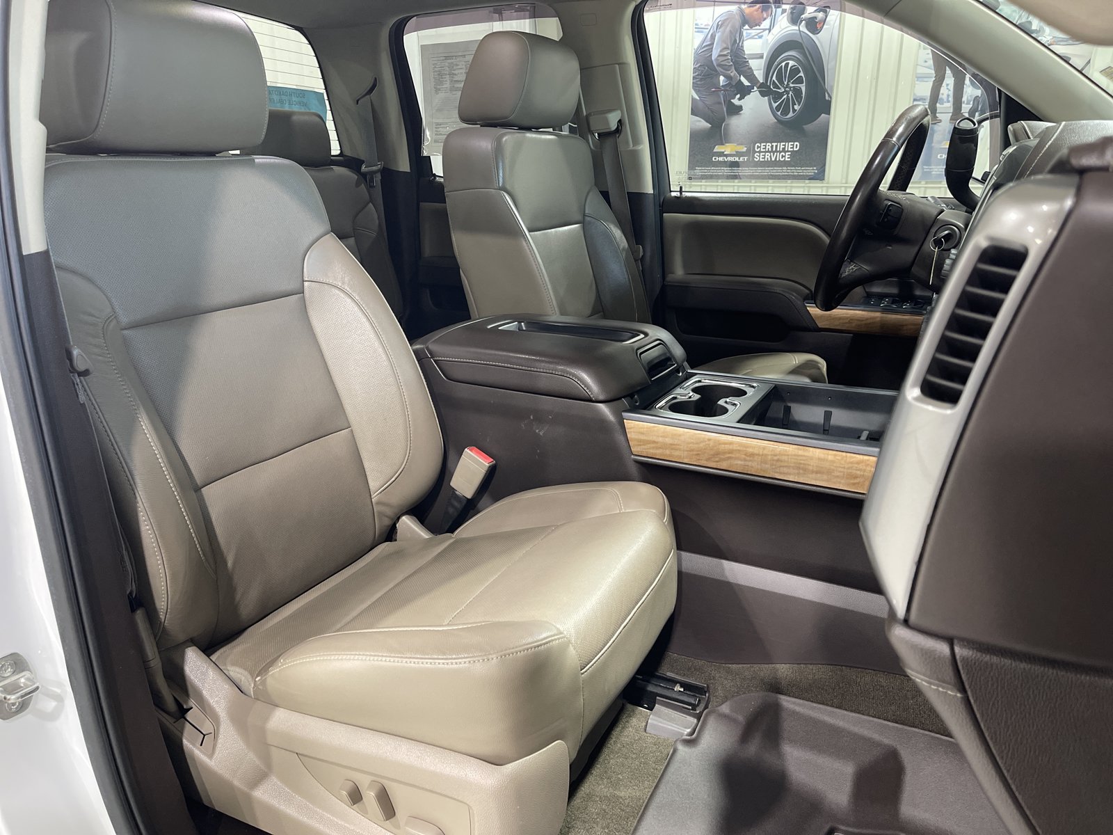 Used 2014 Chevrolet Silverado 1500 LTZ AWD/4WD image 18