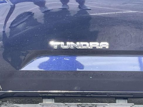 Used 2025 Toyota Tundra Limited image 26