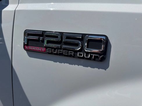 Used 1999 Ford F250 Lariat image 18