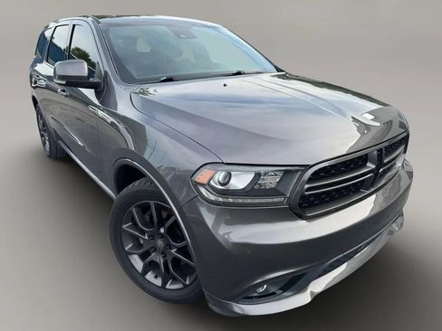 Used 2016 Dodge Durango R/T w/ Technology Group RWD image 2