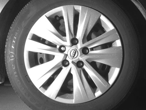 Used 2025 Nissan Sentra S FWD image 13