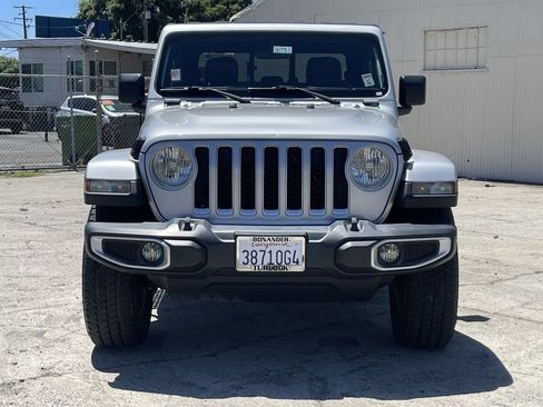 Used 2022 Jeep Gladiator Overland w/ Popular Equipment Package AWD/4WD image 35