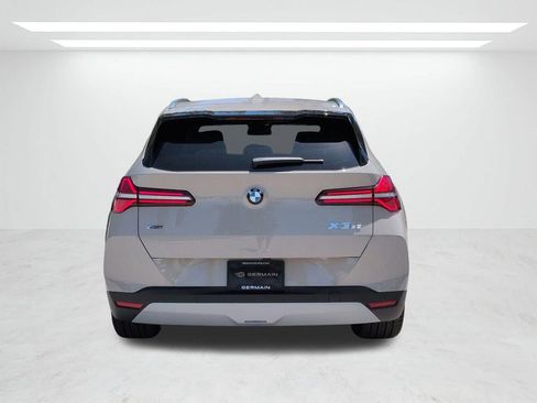 New 2026 BMW X3 xDrive30 w/ Premium Package image 5