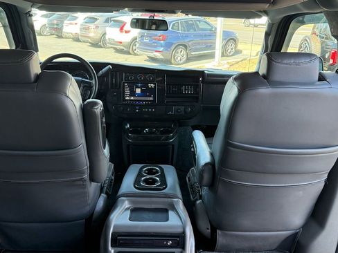 Used 2023 Chevrolet Express 2500 RWD image 15