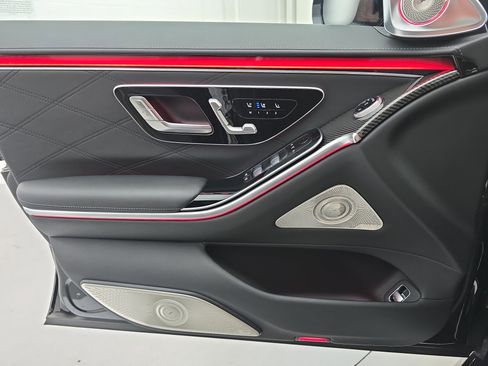 Certified 2026 Mercedes-Benz S 63 AMG S image 27