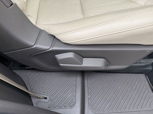 Used 2021 Ford Explorer Platinum w/ Equipment Group 601A image 40