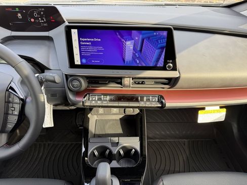 Used 2026 Toyota Prius XSE image 19