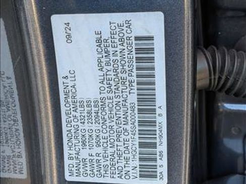 Used 2025 Honda Accord SE image 25