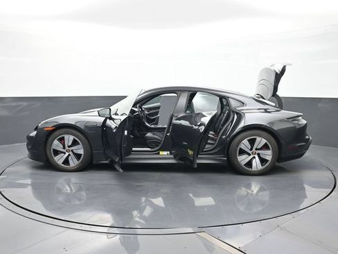 Certified 2023 Porsche Taycan 4S w/ Premium Package AWD/4WD image 29
