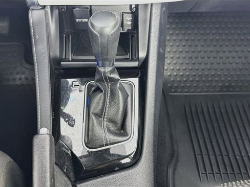 Used 2018 Toyota Corolla iM FWD image 23