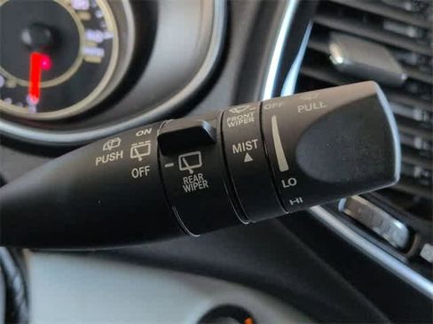 Used 2019 Jeep Cherokee Limited w/ Luxury Group image 28