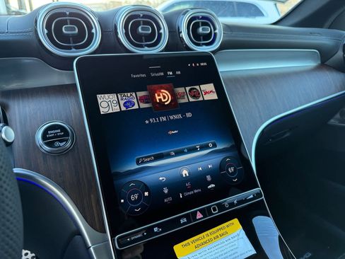 New 2026 Mercedes-Benz GLC 300 4MATIC image 16