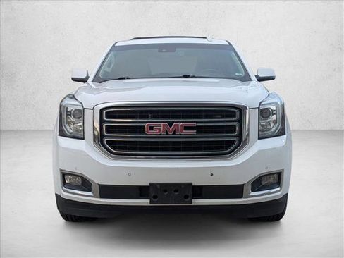 Used 2018 GMC Yukon SLT w/ Open Road Package image 2