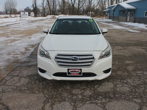 Used 2015 Subaru Legacy 2.5i Premium image 3