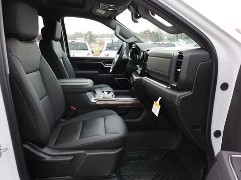 Used 2026 Chevrolet Silverado 2500 LT w/ Trail Boss Package AWD/4WD image 40
