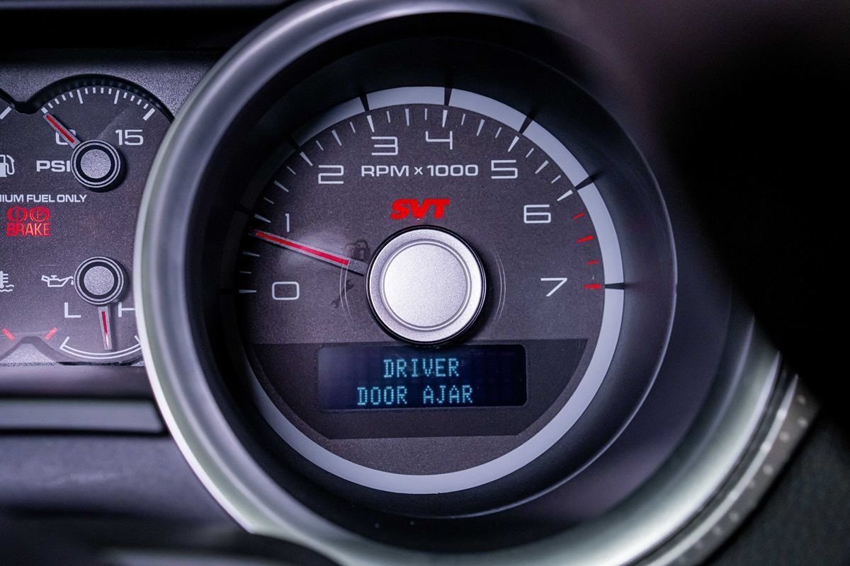 Used 2012 Ford Mustang Shelby GT500 RWD image 37