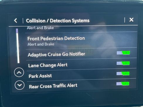 Used 2020 Chevrolet Traverse High Country w/ LPO, Cargo Package FWD image 36