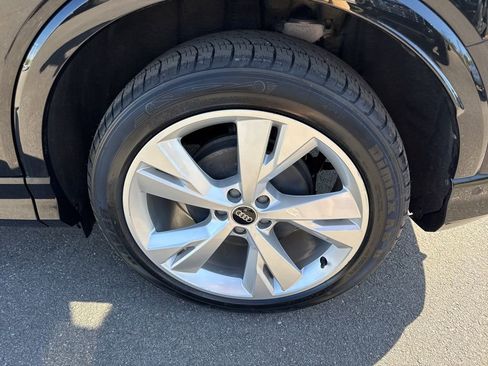 Used 2023 Audi Q4 e-tron Premium Plus w/ Premium Plus AWD/4WD image 34
