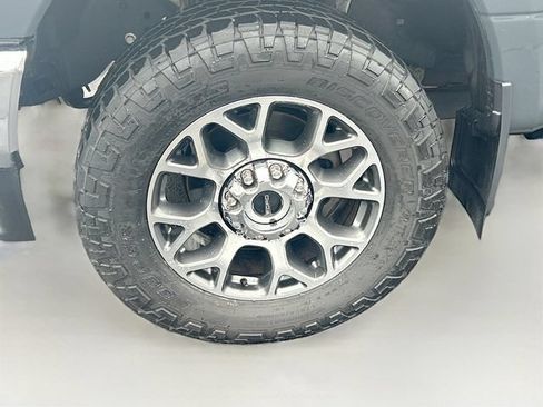 Certified 2021 Ford F350 King Ranch w/ King Ranch Ultimate Package AWD/4WD image 40