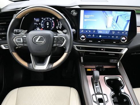 Used 2023 Lexus RX 350 Premium Plus w/ Cold Area Package FWD image 6