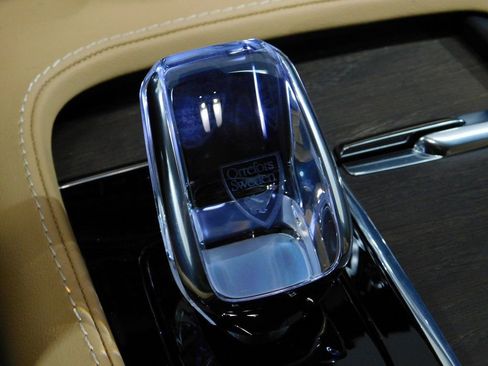 Used 2026 Volvo V90 B6 Cross Country Ultra image 60