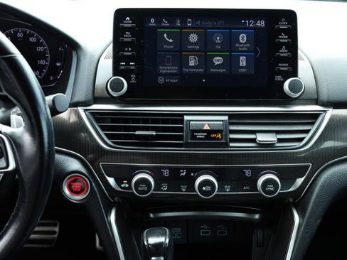 Used 2021 Honda Accord Sport image 11