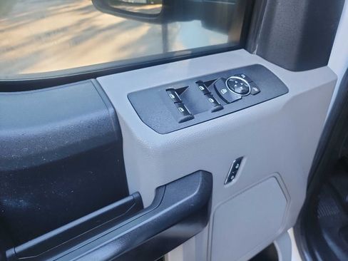 Used 2017 Ford F350 XL w/ Power Equipment Group AWD/4WD image 21
