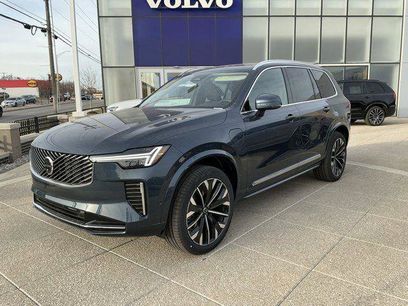 New 2026 Volvo XC90 T8 Plus w/ Protection Package Premier