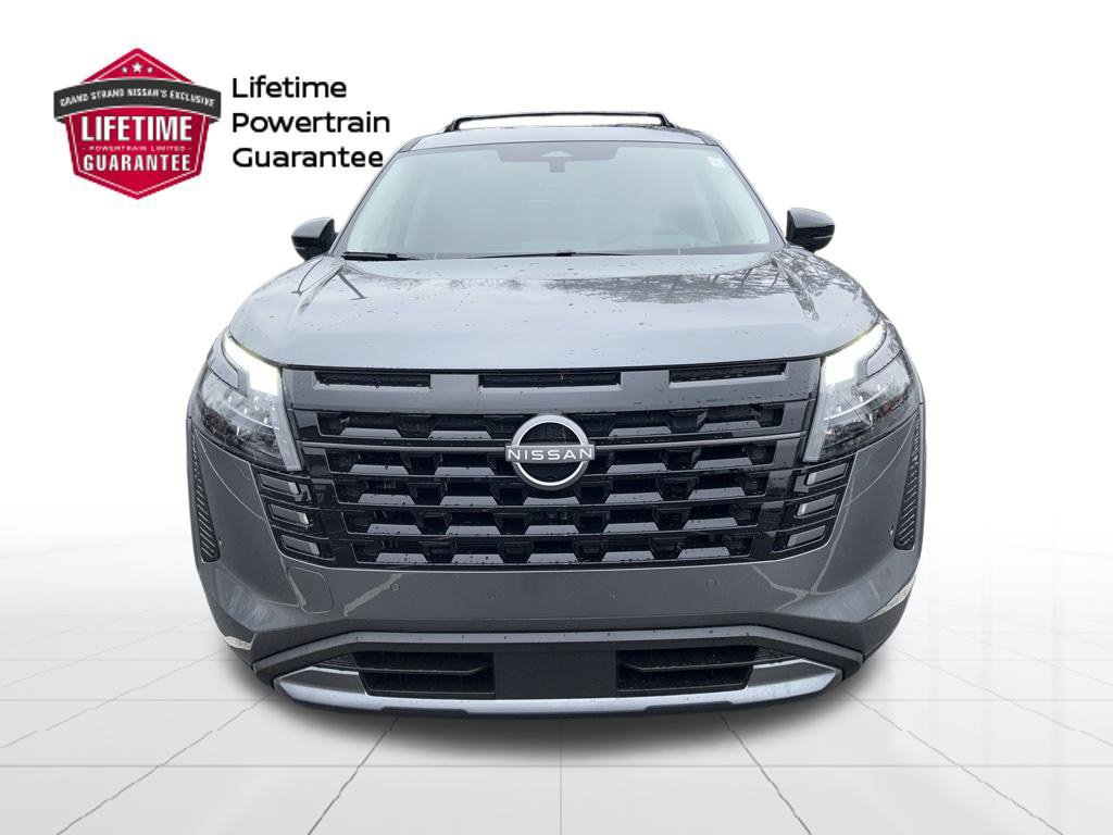 New 2026 Nissan Pathfinder Platinum w/ Cargo Package FWD image 8