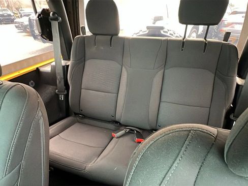 Used 2019 Jeep Wrangler Sport image 14