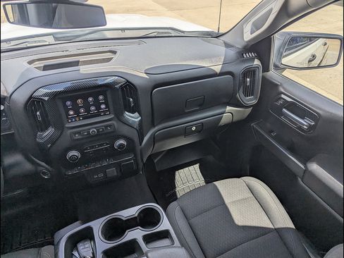 Certified 2022 Chevrolet Silverado 1500 Custom AWD/4WD image 25