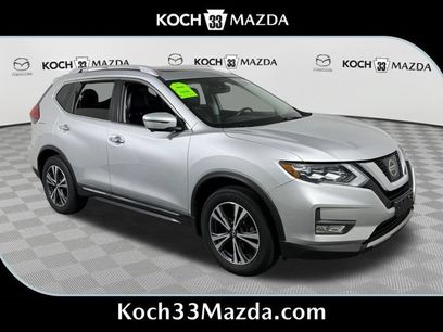 Used 2017 Nissan Rogue SL w/ SL Premium Package