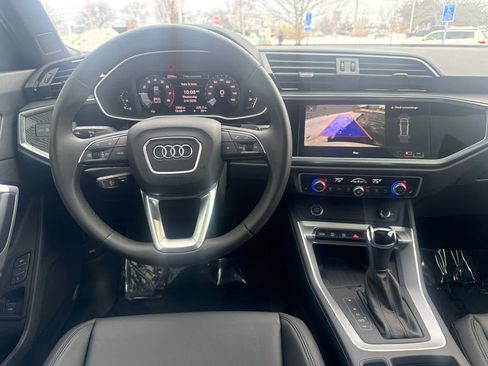 Used 2025 Audi Q3 2.0T Premium w/ Convenience Package image 13