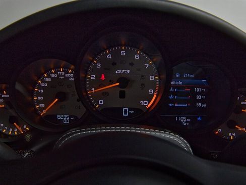 Used 2019 Porsche 911 GT3 image 24