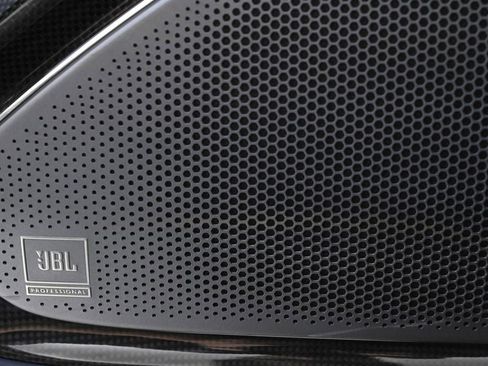 Certified 2025 Ferrari Roma Spider RWD image 21