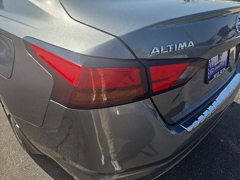 Used 2021 Nissan Altima 2.5 SV FWD image 33